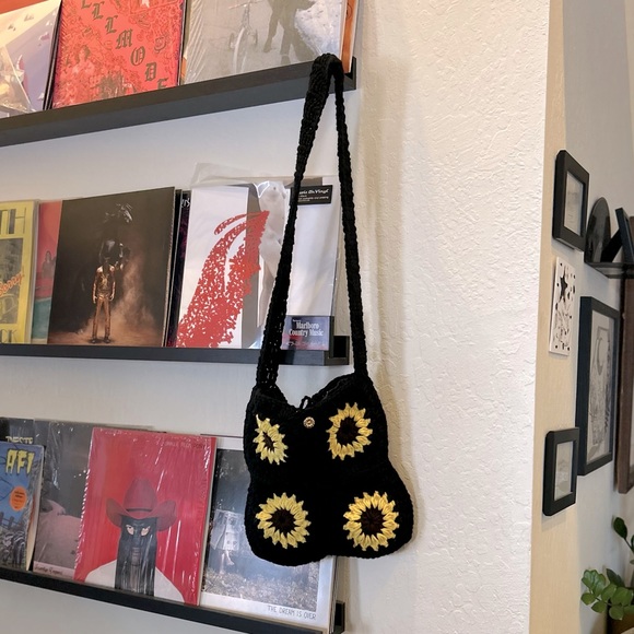 Handbags - Crochet sunflower bag